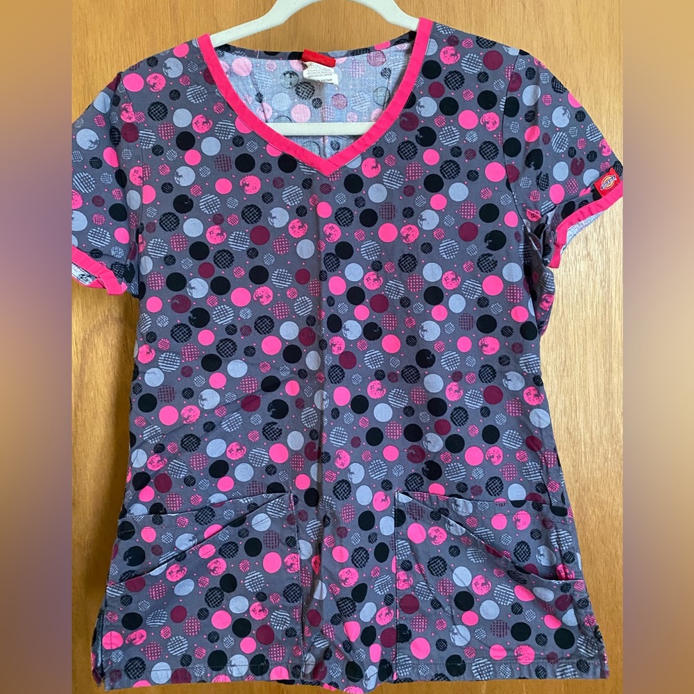 Dickies scrub top